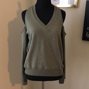 Shoulder cut out sweater